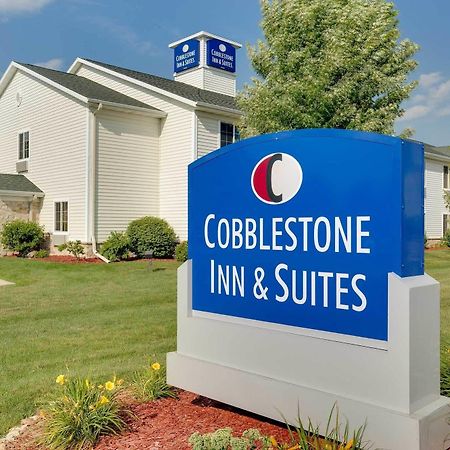 Cobblestone Inn & Suites - Clintonville Экстерьер фото